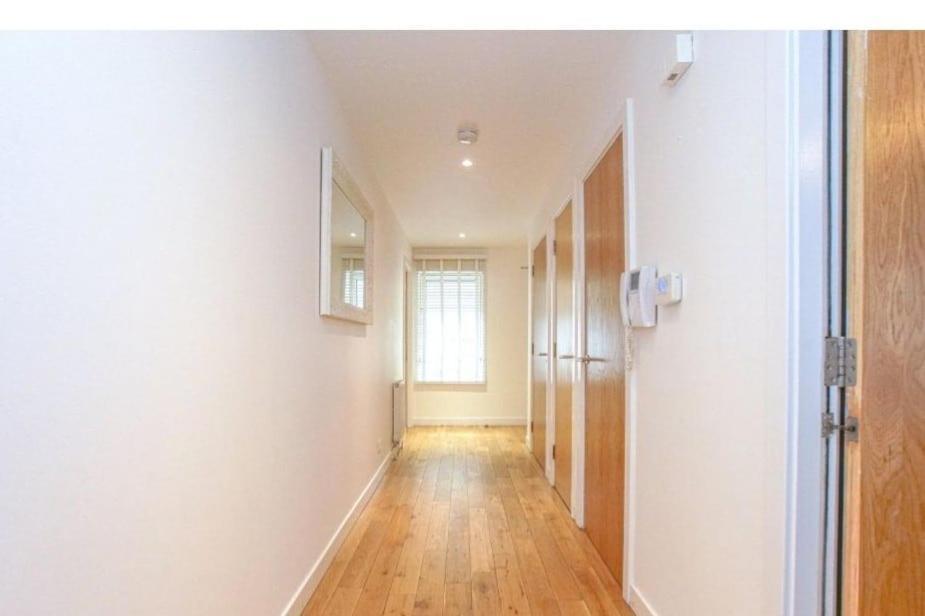 Oswald Apartment - Glasgow City Centre ภายนอก รูปภาพ