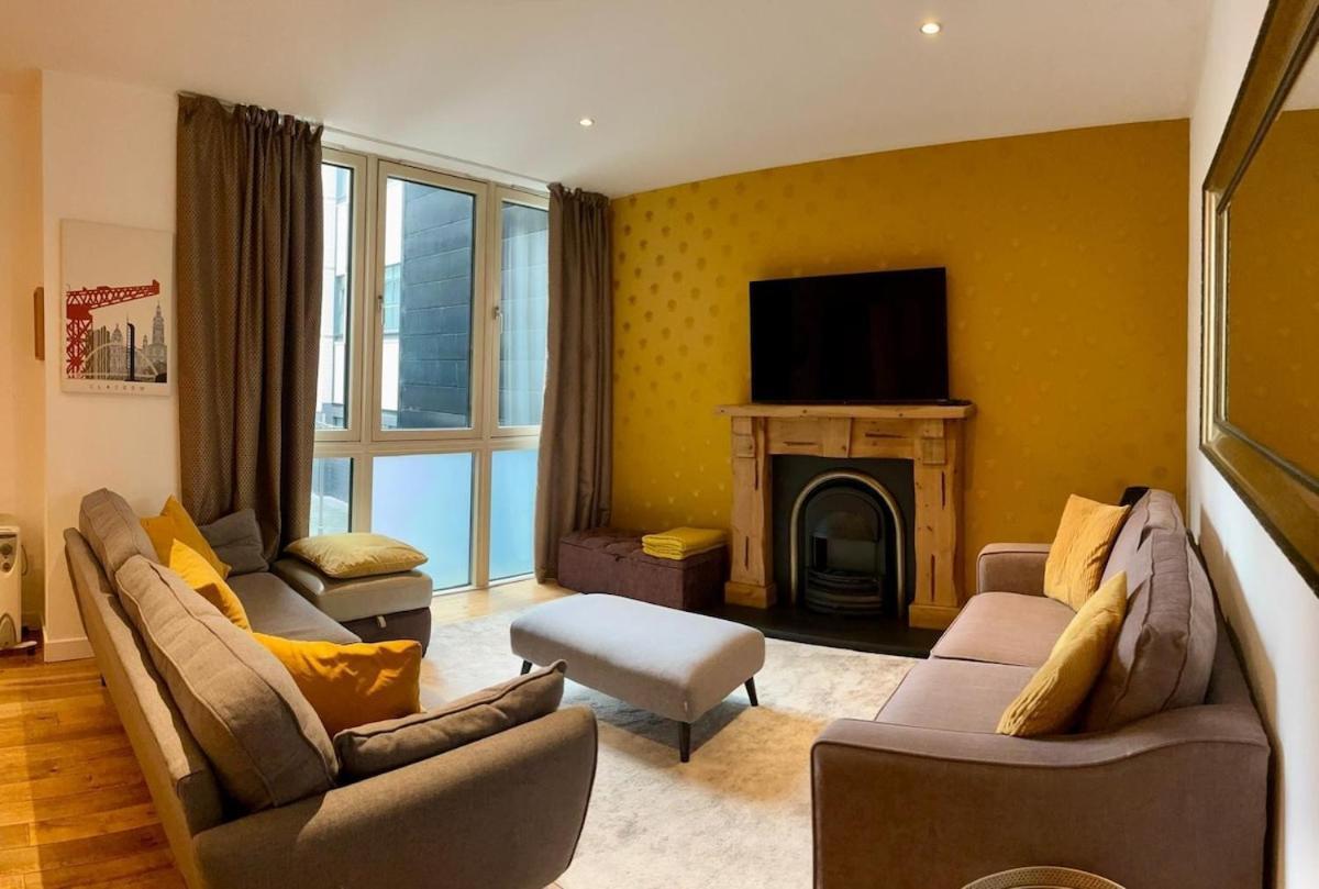 Oswald Apartment - Glasgow City Centre ภายนอก รูปภาพ